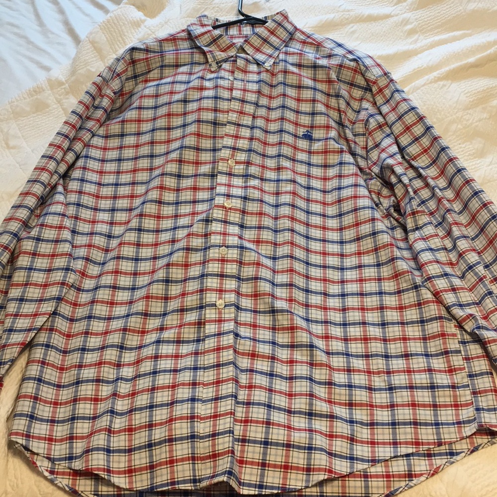 Men’s long sleeve button down shirt.